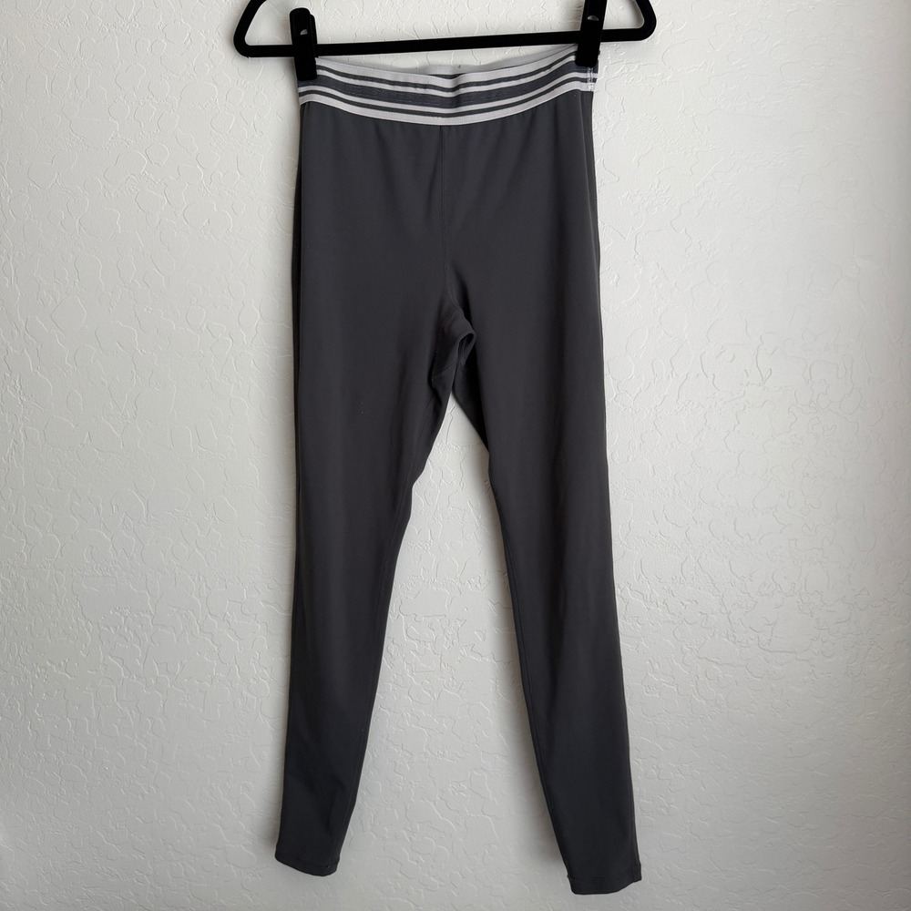 Buff Bunny Women's Leggings Gray Small?